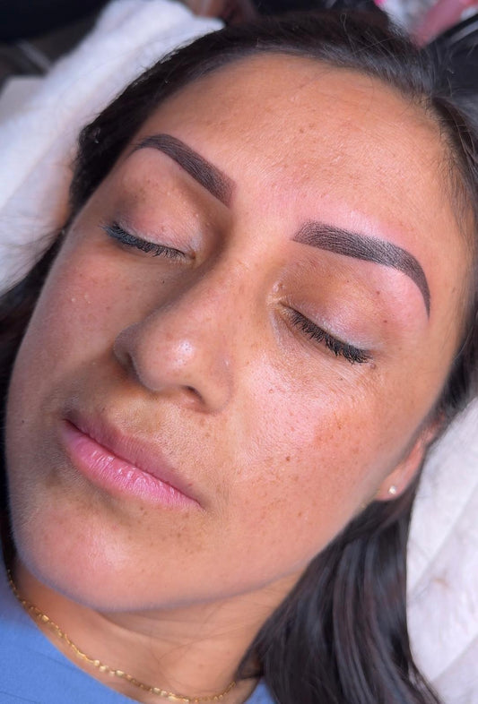 Micropigmentación de Cejas
